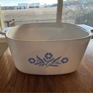 Corningware White Casserole Blue Cornflowers Design 3 litres